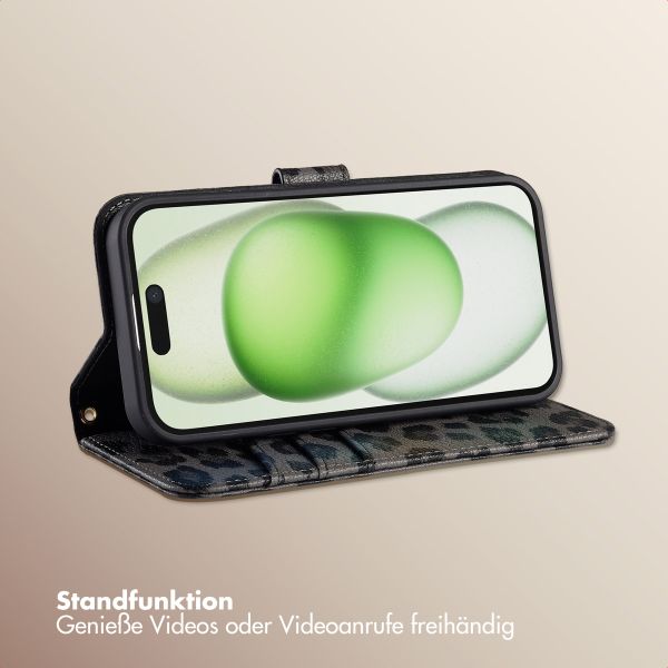 Selencia Sabi Klapphülle mit Leopardenmuster Apple iPhone 15 - Midnight Black