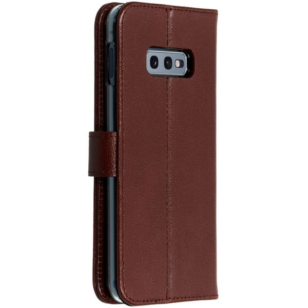 Valenta Klapphülle Leather Braun für das Samsung Galaxy S10e