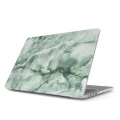 Burga Hardshell Hülle MacBook Air 13 Zoll (2022 / 2024 M3 chip / 2025 M4 chip) - A2681 / A3113 / A3240 - Pistachio Cheesecake