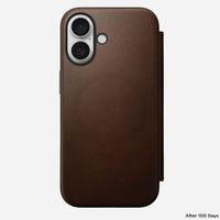 Nomad Modern Leather Folio Klapphülle für das iPhone 16 - Brown