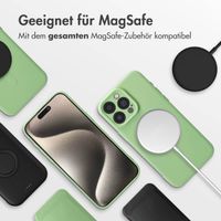 imoshion Color Back Cover mit MagSafe für das iPhone 15 Pro Max - Grün