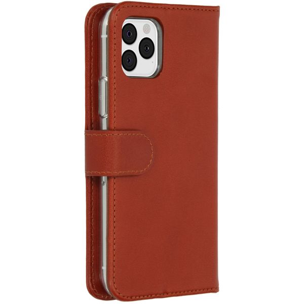 Valenta Klapphülle Classic Luxe Braun für iPhone 11 Pro