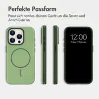 imoshion Color Backcover mit Thin MagSafe Ring Apple iPhone 15 Pro - Dunkelgrün