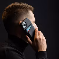 Accezz Lederkartenhalter - Geeignet für MagSafe und Qi2 - Onyx Black