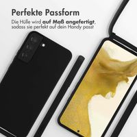 imoshion Silikonhülle mit Band für das Samsung Galaxy S22 Plus - Schwarz