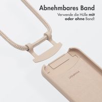 imoshion Color Backcover mit abnehmbarem Handykette und MagSafe Apple iPhone 12 (Pro) - Nude