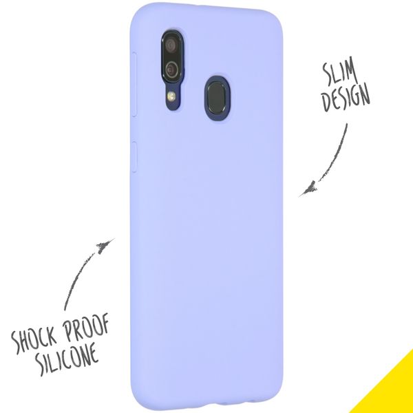 Accezz Liquid Silikoncase Lila für das Samsung Galaxy A40