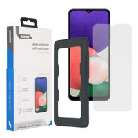 Accezz Glass Screenprotector + Applicator für das Samsung Galaxy A22 (5G)