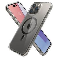 Spigen Ultra Hybrid™ Case MagSafe für das iPhone 14 Pro - Carbon Fiber