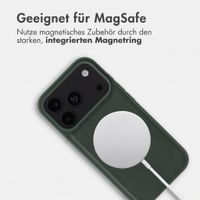 Accezz Backcover mit MagSafe Apple iPhone 18 Pro Max / 17 Pro Max - Grün