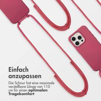 imoshion Color Backcover mit abnehmbarem Handykette und MagSafe Apple iPhone 15 Pro - Raspberry