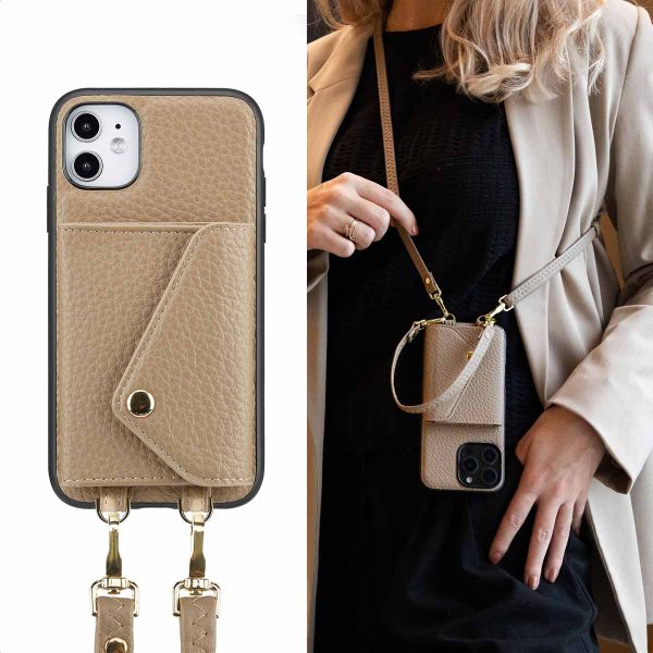 Selencia Sera Kordel-Hulle mit Kartenhalter-Umschlag für das iPhone 11 - Beige