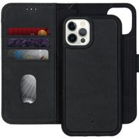 Decoded 2 in 1 Leather Klapphülle für das Apple iPhone 12 (Pro) - Schwarz