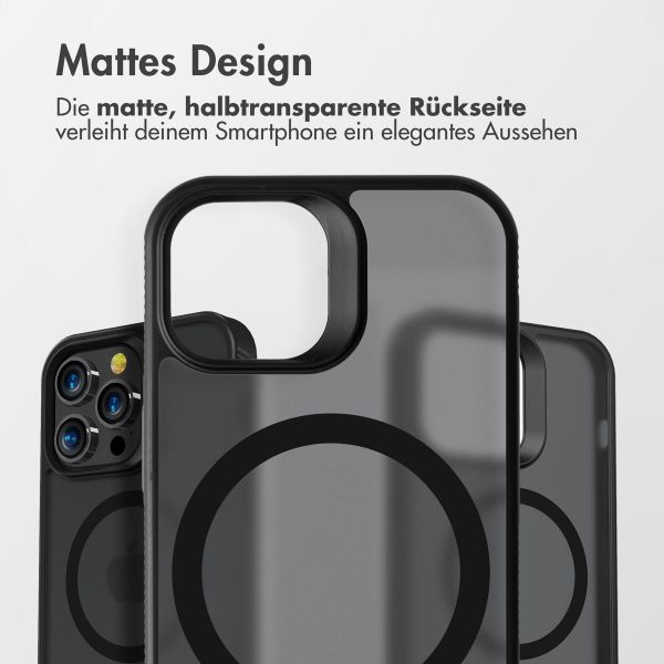 Accezz Rugged Frosted Back Cover mit MagSafe für das iPhone 15 Pro - Schwarz