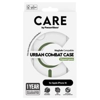 CARE by PanzerGlass Urban Combat Case MagSafe für das iPhone 16 - Transparent / Grün