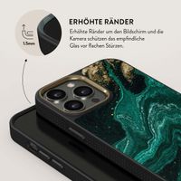 Burga Elite Gold Backcover für das iPhone 15 Pro - Emerald Pool