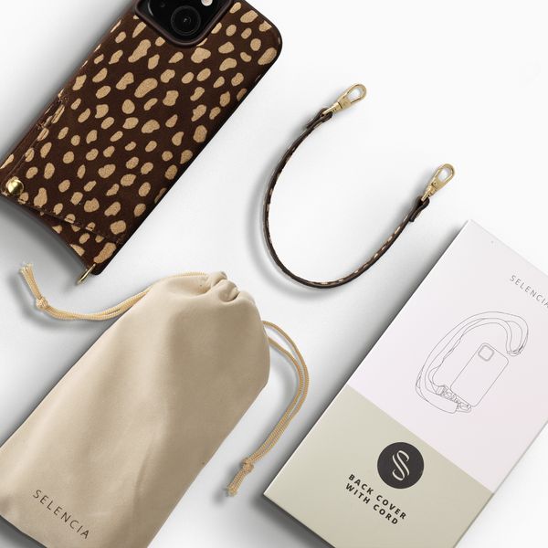 Selencia Nova Echtleder Backcover mit Kartenhalter Apple iPhone 15 - Fawn Chic