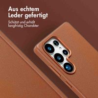 Accezz MagSafe Leather Backcover für das Samsung Galaxy S25 Ultra - Sienna Brown