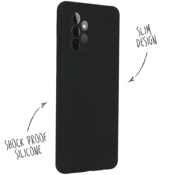 Accezz Liquid Silikoncase Schwarz für das Samsung Galaxy A72