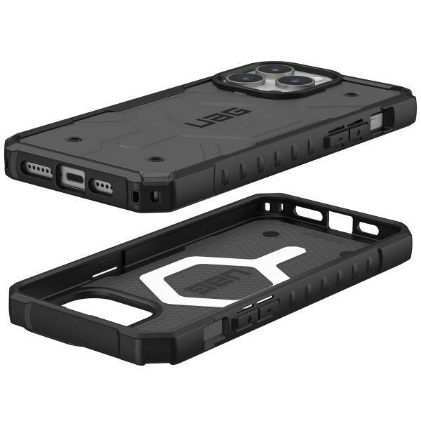 UAG Pathfinder Case MagSafe Apple iPhone 15 Pro Max - Silber