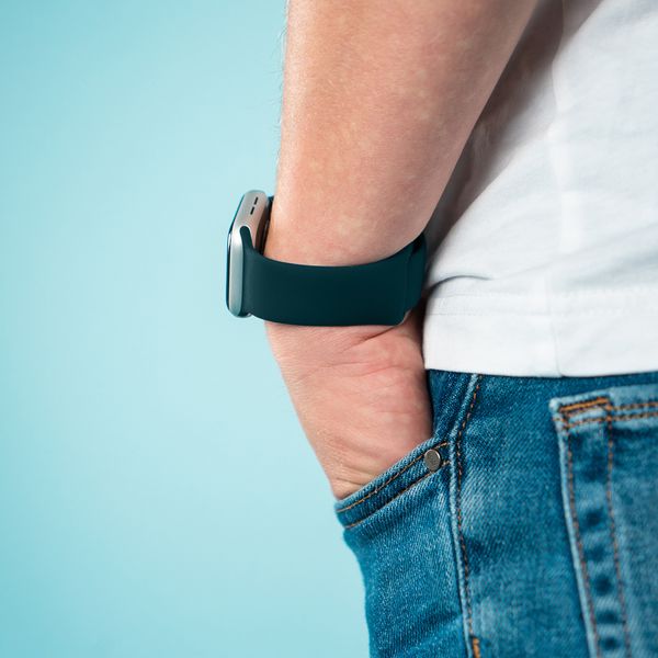 imoshion Silikonband für die Fitbit Versa 2 / Versa Lite - Dunkelgrün