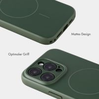 Accezz Grip Backcover mit MagSafe Apple iPhone 15 Pro - Dunkelgrün