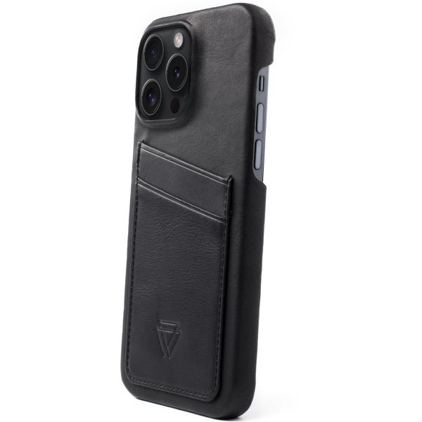 Wachikopa Full Wrap C.C. Back Cover mit 2 Kartenhaltern für das iPhone 15 Pro Max - Black