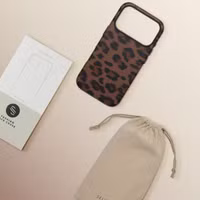 Selencia Sabi Backcover Leopardenmuster mit MagSafe Apple iPhone 17 Pro - Mocha Brown