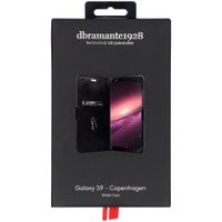 dbramante1928 Copenhagen Klapphülle Schwarz für das Samsung Galaxy S9