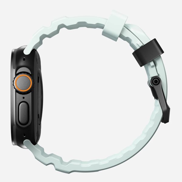 Nomad Rocky Point Armband für das  Apple Watch Series 1 t/m 11 / SE / Ultra (44/45/46/49 mm) - Icy Blue Glow Black