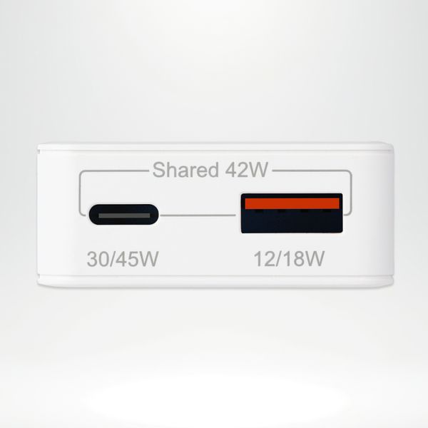 Accezz Ultra Slim GaN Ladegerät - USB-C + USB-A - 45 W - Weiß