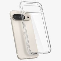 Spigen Ultra Hybrid™ Case für das Google Pixel 9 / 9 Pro - Crystal Clear