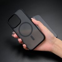 imoshion Color Guard Back Cover mit MagSafe für das Apple iPhone 12 (Pro) - Schwarz