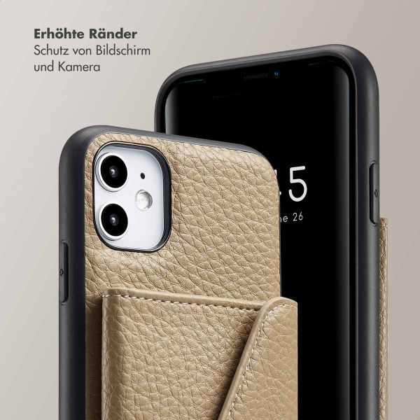 Selencia Sera Kordel-Hulle mit Kartenhalter-Umschlag für das iPhone 11 - Beige