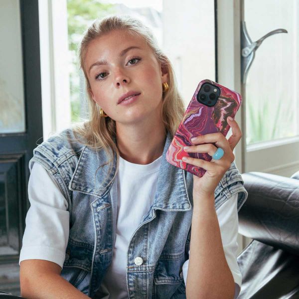 Selencia Vivid Rückabdeckung mit MagSafe Apple iPhone 15 Pro - Marble Purple