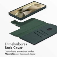 Accezz 2-in-1 Klapphülle aus Leder mit MagSafe für das Samsung Galaxy S25 Ultra - Cedar Green