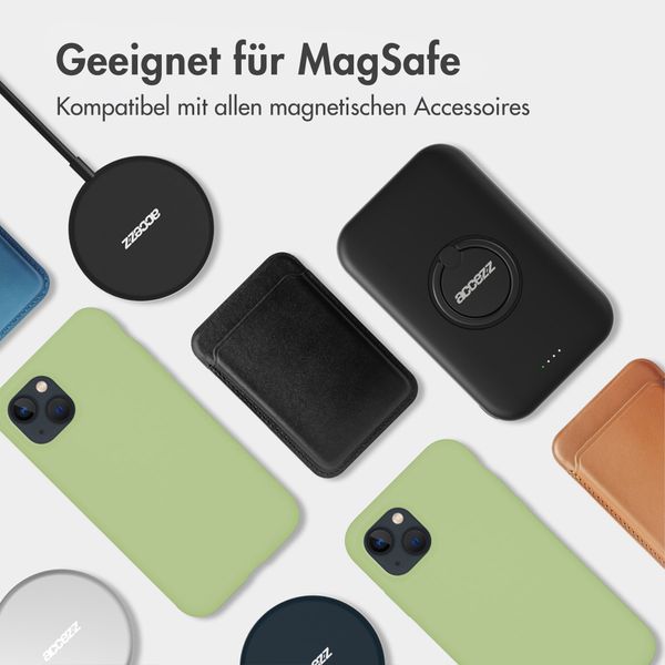 Accezz Liquid Silikoncase mit MagSafe Apple iPhone 15 - Grün