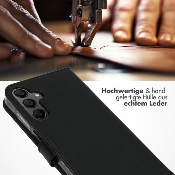 Selencia Echtleder Klapphülle Samsung Galaxy A15 (5G/4G) - Schwarz