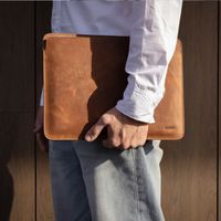 Accezz Leather Laptop Hülle Apple MacBook 13 Zoll - Laptop Sleeve - Cognac