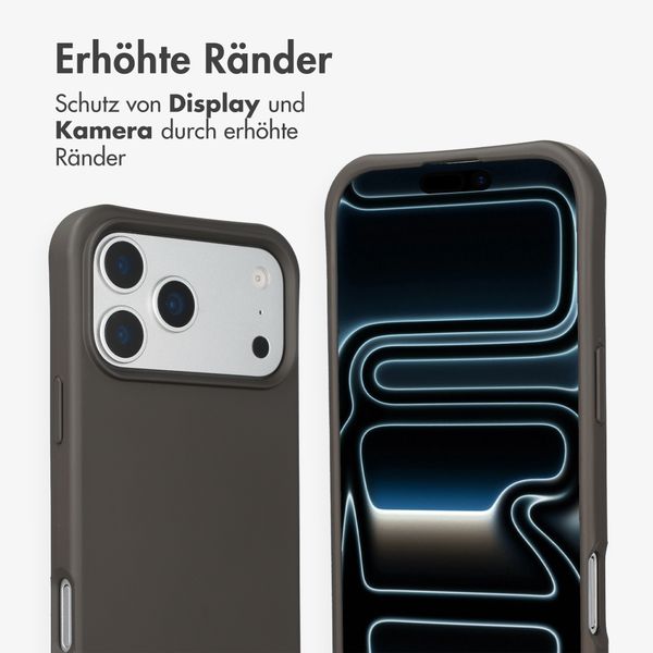 imoshion Color Backcover mit abnehmbarem Handykette und MagSafe Apple iPhone 17 Pro - Black Coffee