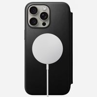 Nomad Modern Leather Folio Klapphülle Apple iPhone 15 Pro Max - Schwarz