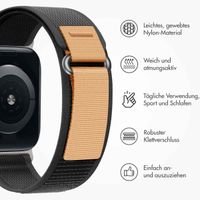 imoshion Nylon-Armband Trail für die Apple Watch Series 1 bis 10 / SE / Ultra (2) (44/45/46/49 mm) - Schwarz