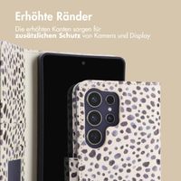 imoshion Design Klapphülle für das Samsung Galaxy S25 Ultra - Black And White Dots