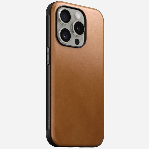 Nomad Modern Leather Case für das iPhone 15 Pro - English Tan