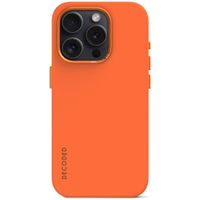 Decoded Silikon-Case MagSafe für das iPhone 15 Pro - Orange