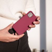 imoshion Color Backcover mit abnehmbarem Handykette und MagSafe Apple iPhone 14 Pro Max - Raspberry