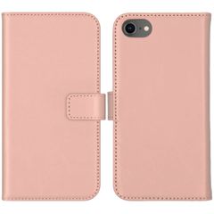 Selencia Echtleder Klapphülle Apple iPhone SE (2022 / 2020) / 8 / 7 / 6(s) - Dusty Pink