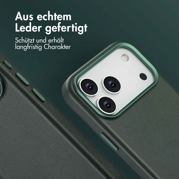 Accezz MagSafe Leather Backcover Apple iPhone 17 Pro Max - Cedar Green