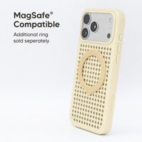 Callbuddy Hülle mit Strap Apple iPhone 17 Pro Max - Sand Glow