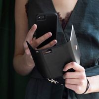 Selencia Clutch Klapphülle aus Leder mit herausnehmbarem Case Galaxy S21 Plus